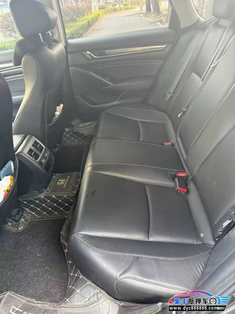 23年本田雅阁轿车抵押车出售