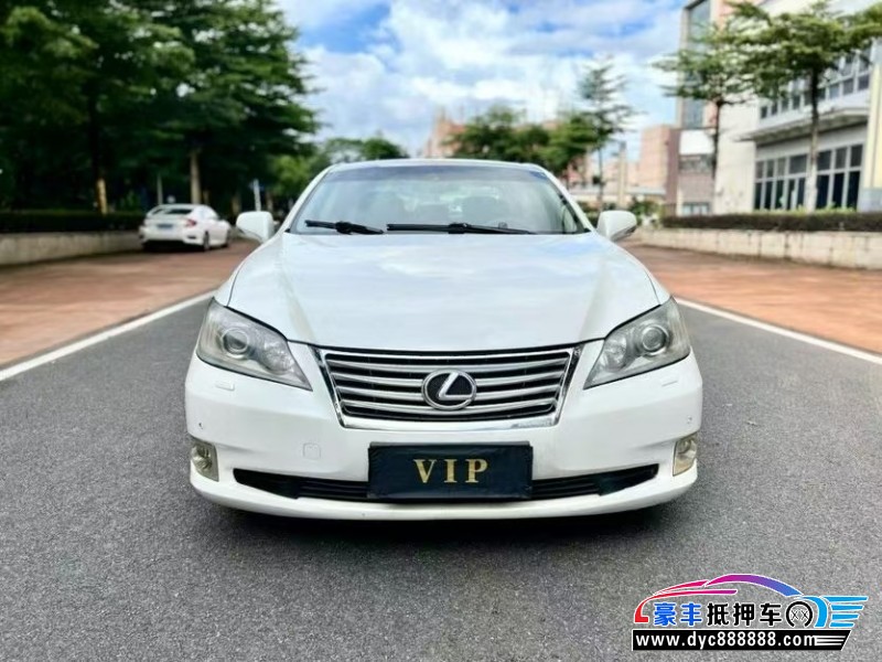 12年雷克萨斯ES轿车抵押车出售