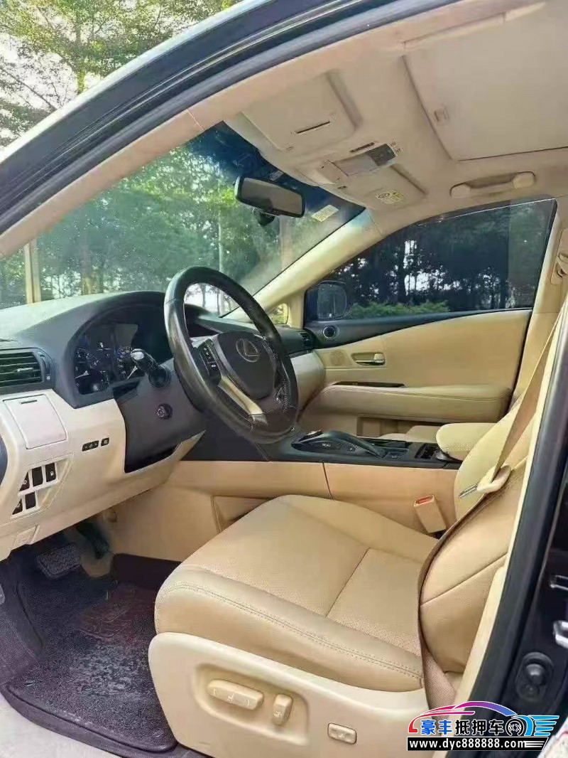 15年雷克萨斯RX轿车抵押车出售