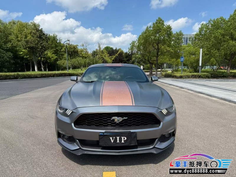 17年福特野马轿车抵押车出售