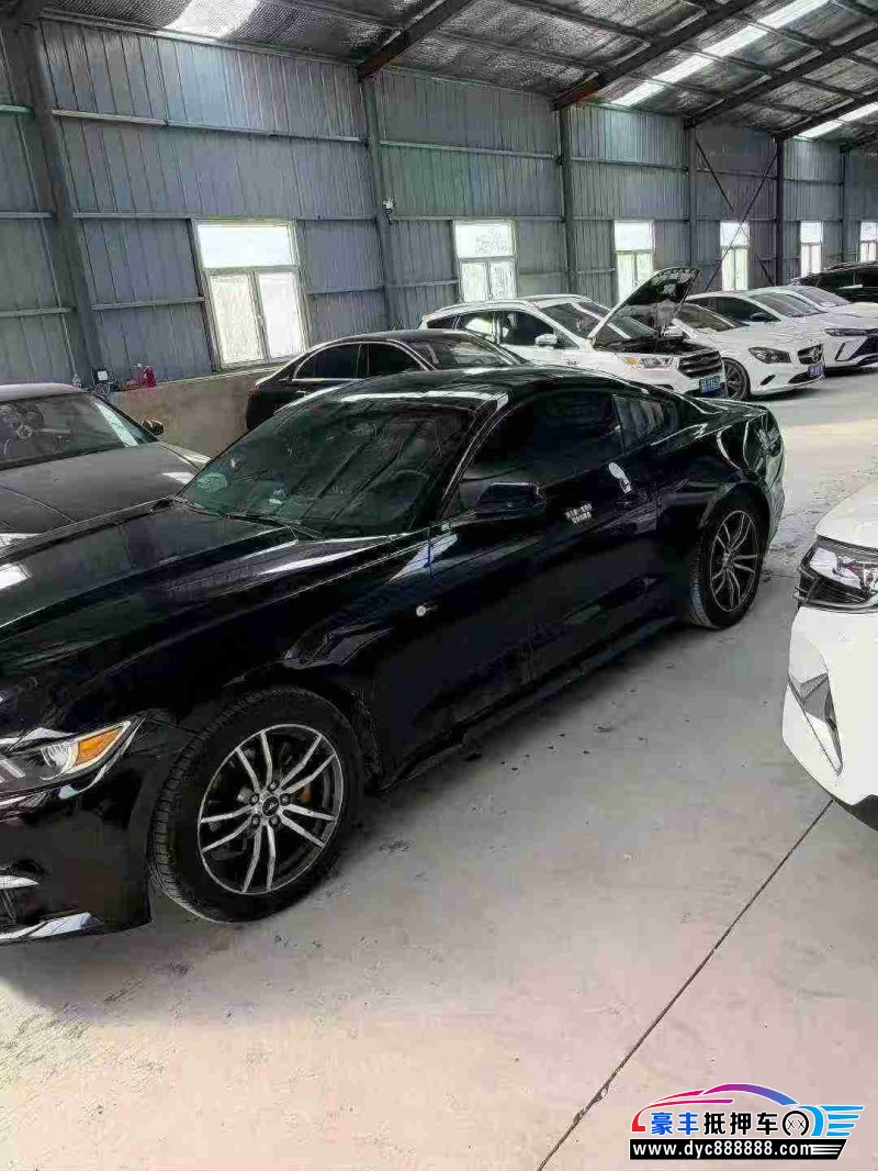 17年福特野马轿车抵押车出售