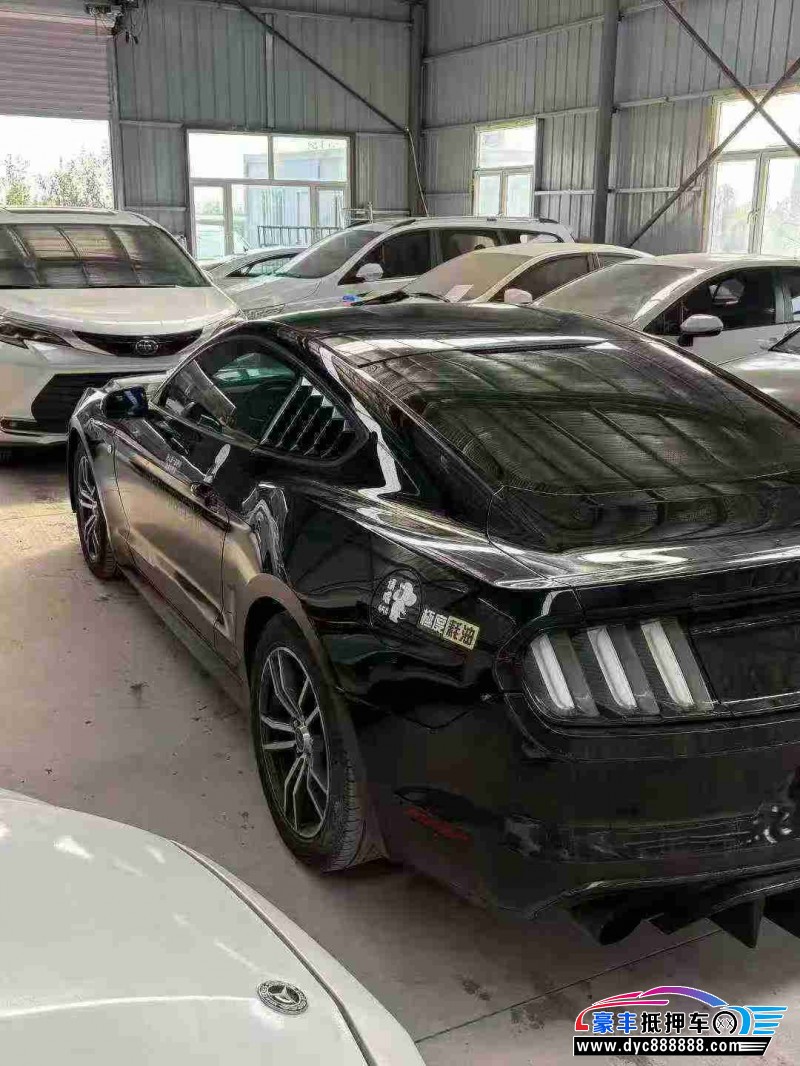 17年福特野马轿车抵押车出售