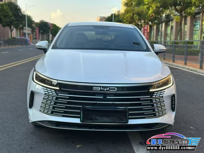 抵押车出售24年比亚迪驱逐舰轿车
