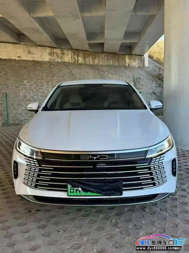 抵押车出售24年比亚迪驱逐舰轿车
