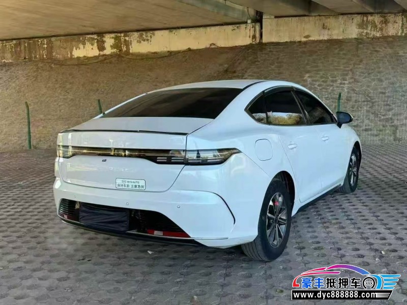 24年比亚迪驱逐舰轿车抵押车出售