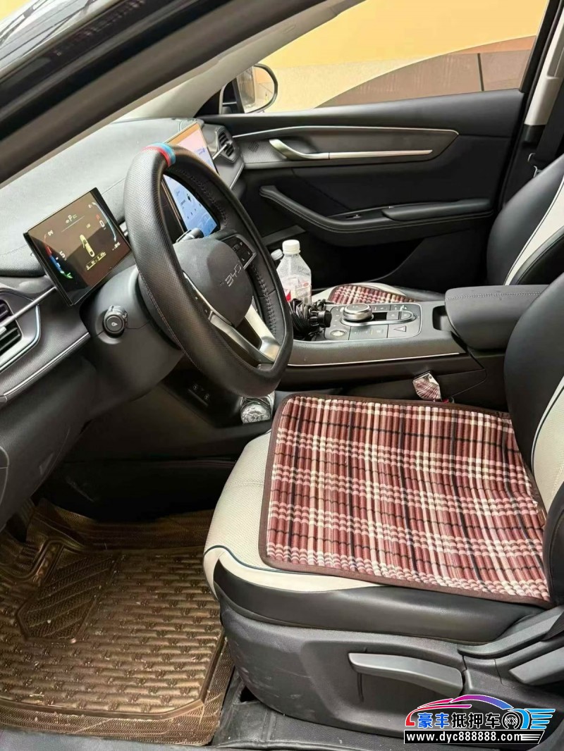 24年比亚迪驱逐舰轿车抵押车出售