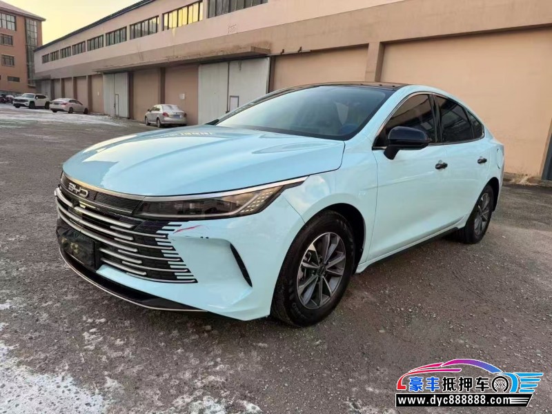 24年比亚迪驱逐舰轿车抵押车出售