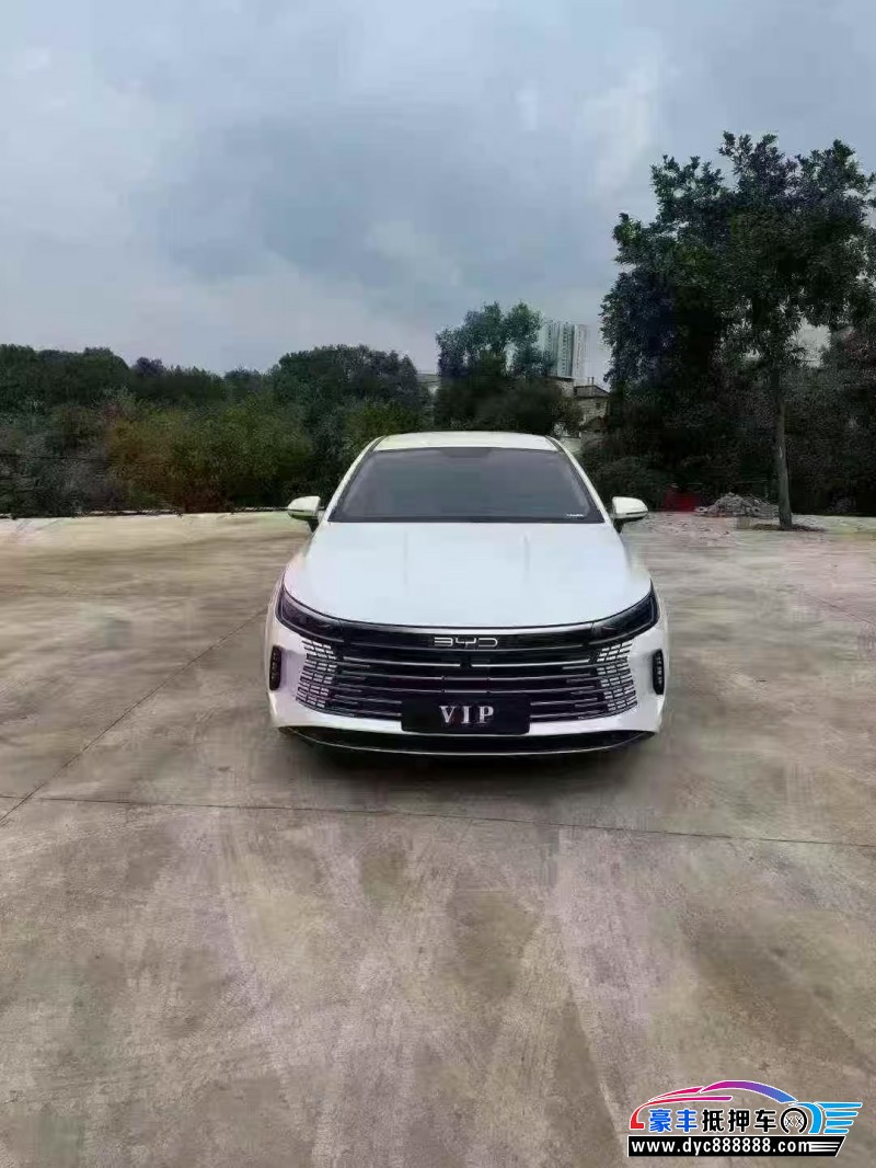 24年比亚迪驱逐舰轿车抵押车出售