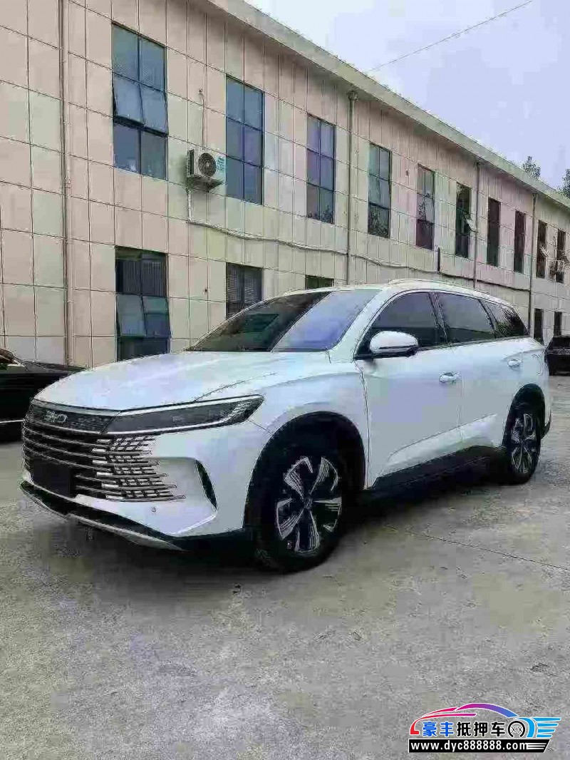 25年比亚迪海狮轿车抵押车出售