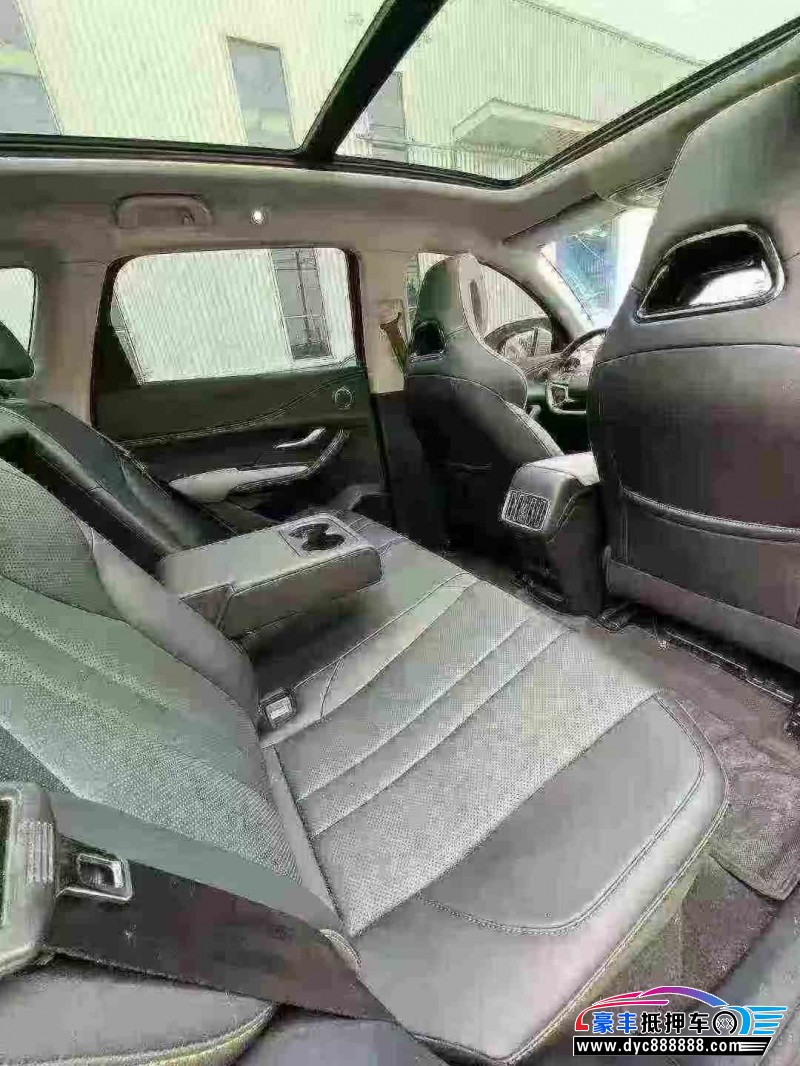 25年比亚迪海狮轿车抵押车出售