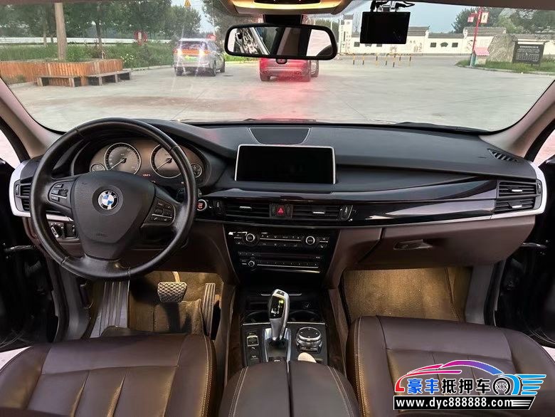 17年宝马X5轿车抵押车出售