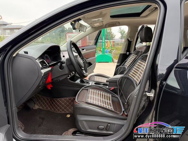 19年大众朗逸轿车抵押车出售