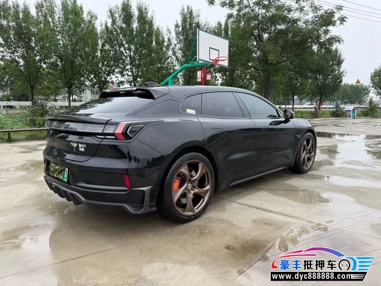 23年极氪001轿车抵押车出售