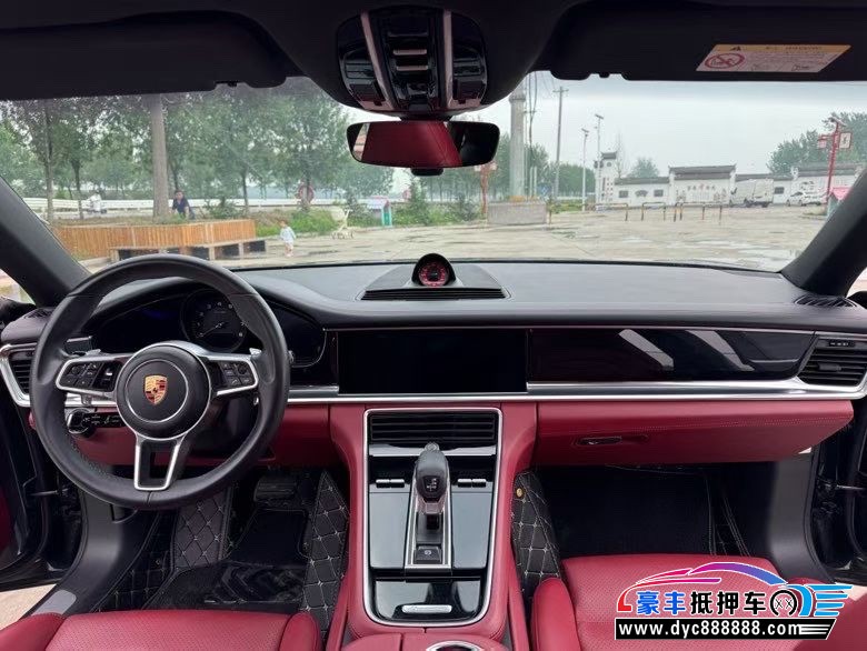 20年保时捷帕纳梅拉轿车抵押车出售