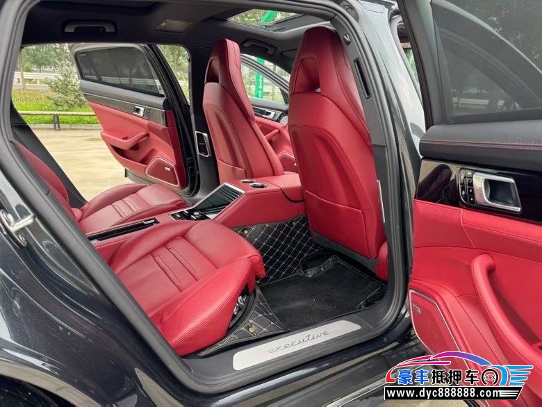 20年保时捷帕纳梅拉轿车抵押车出售