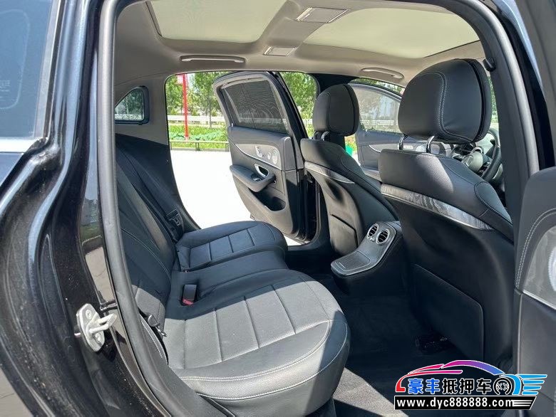 21年奔驰E轿车抵押车出售