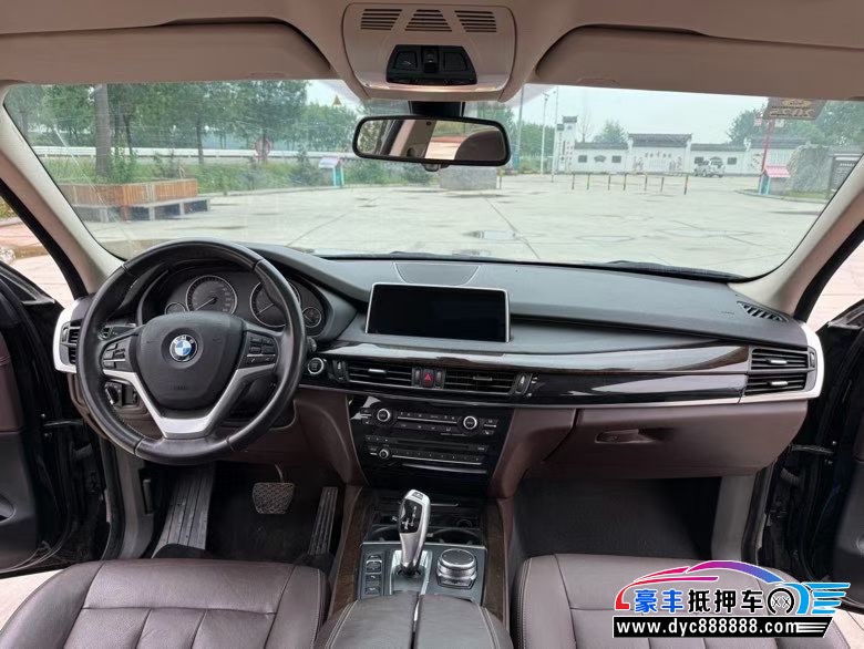 17年宝马X5轿车抵押车出售