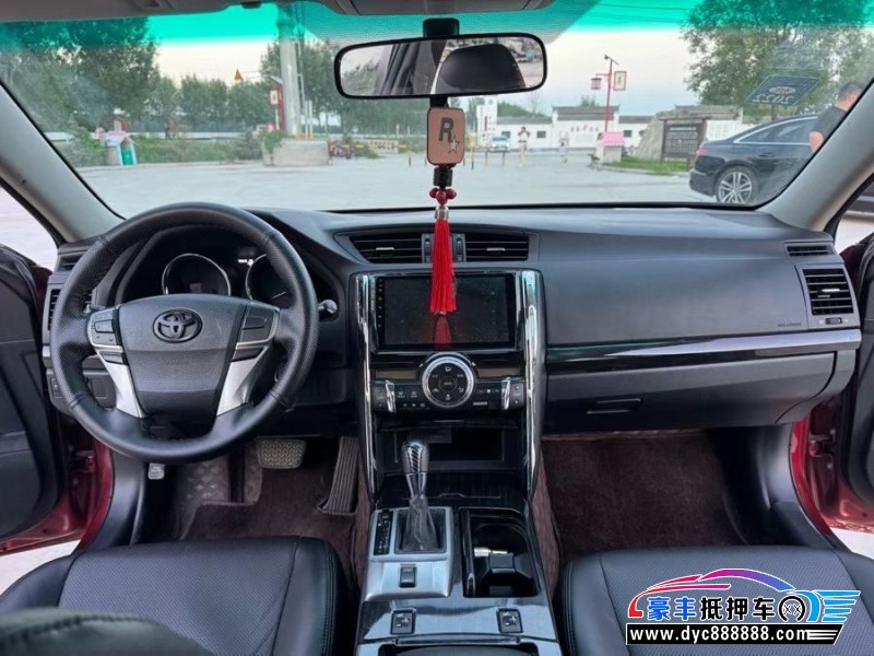 11年丰田锐志轿车抵押车出售