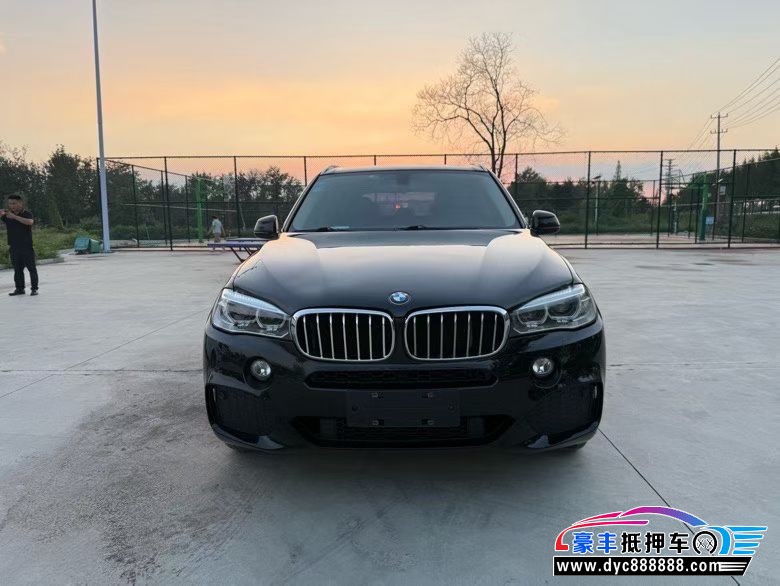 16年宝马X5轿车抵押车出售