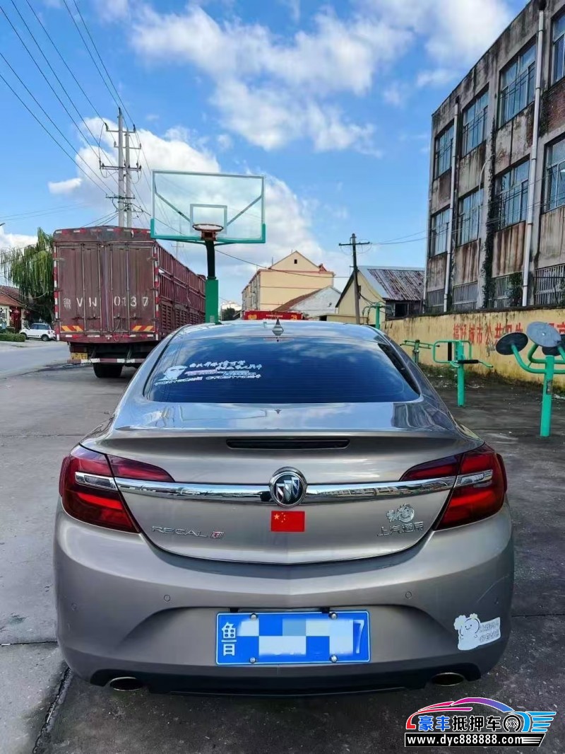 16年别克君越轿车抵押车出售