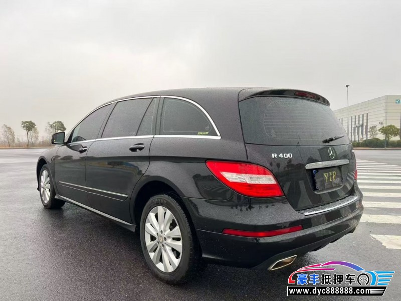 16年奔驰R轿车抵押车出售