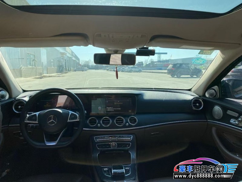 18年奔驰E轿车抵押车出售