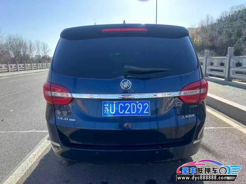 16年别克GL8轿车抵押车出售