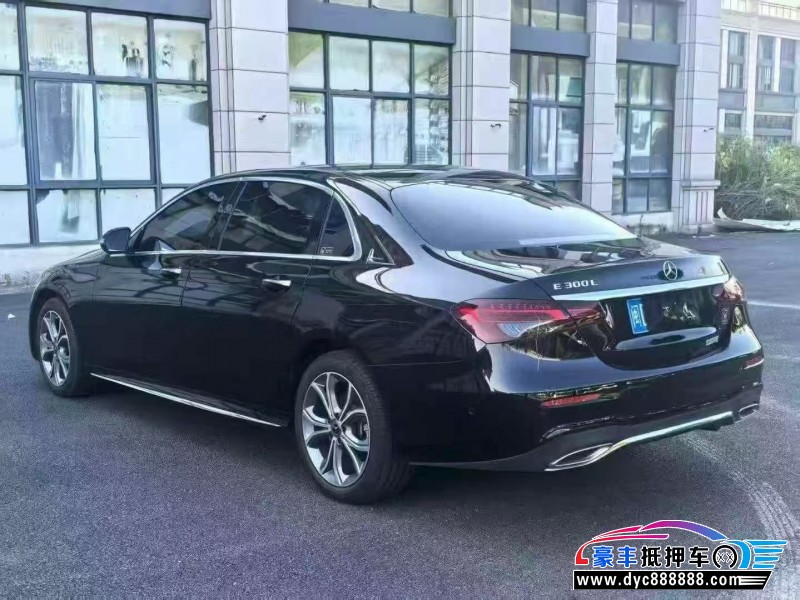 23年奔驰E轿车抵押车出售
