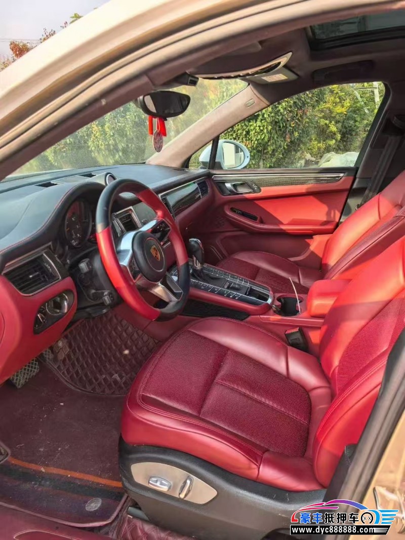 17年保时捷Macan迈凯轿车抵押车出售