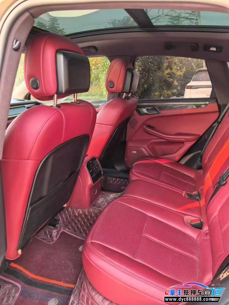 17年保时捷Macan迈凯轿车抵押车出售