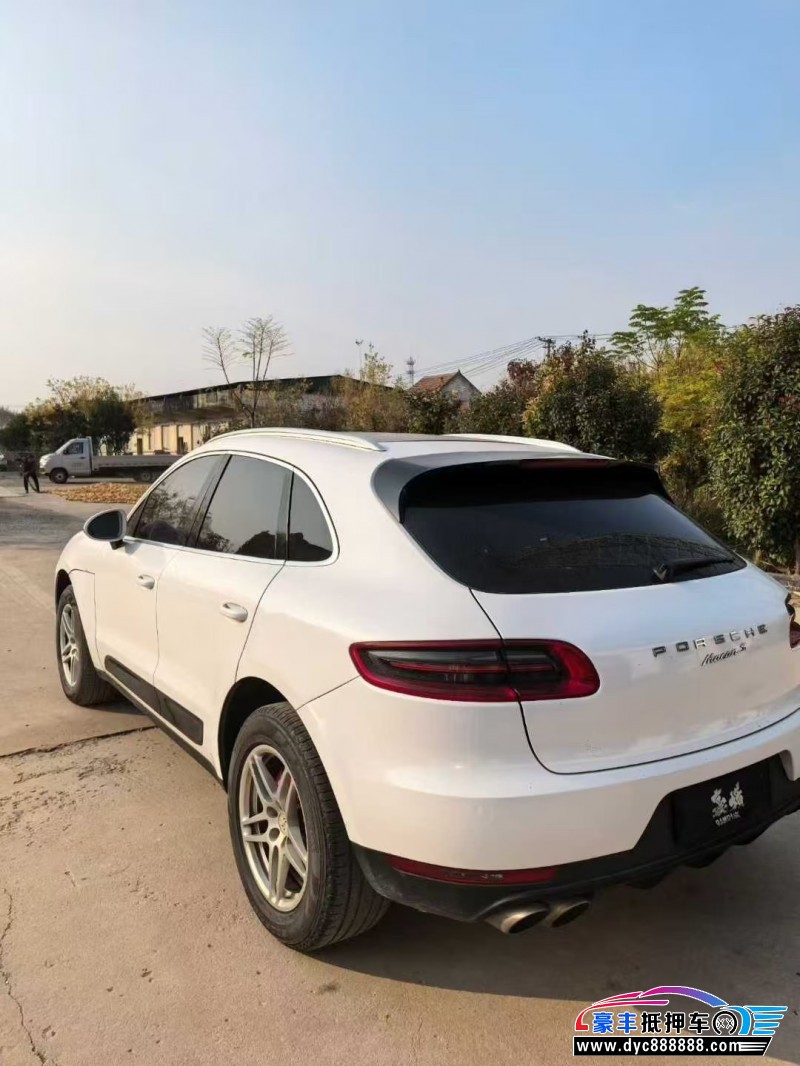 17年保时捷Macan迈凯轿车抵押车出售