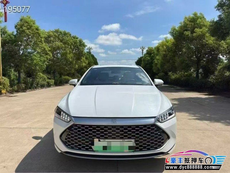 25年比亚迪秦轿车抵押车出售