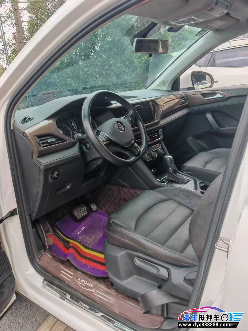 20年大众途岳轿车抵押车出售