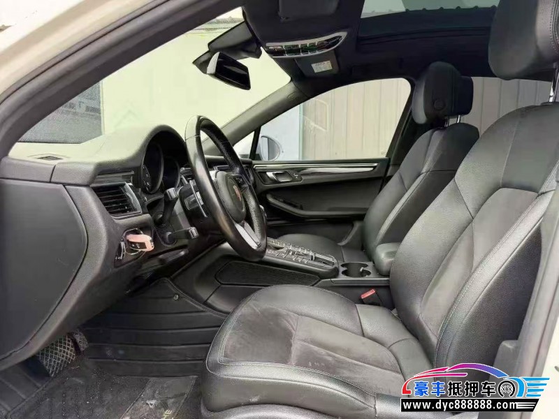 17年保时捷Macan迈凯轿车抵押车出售