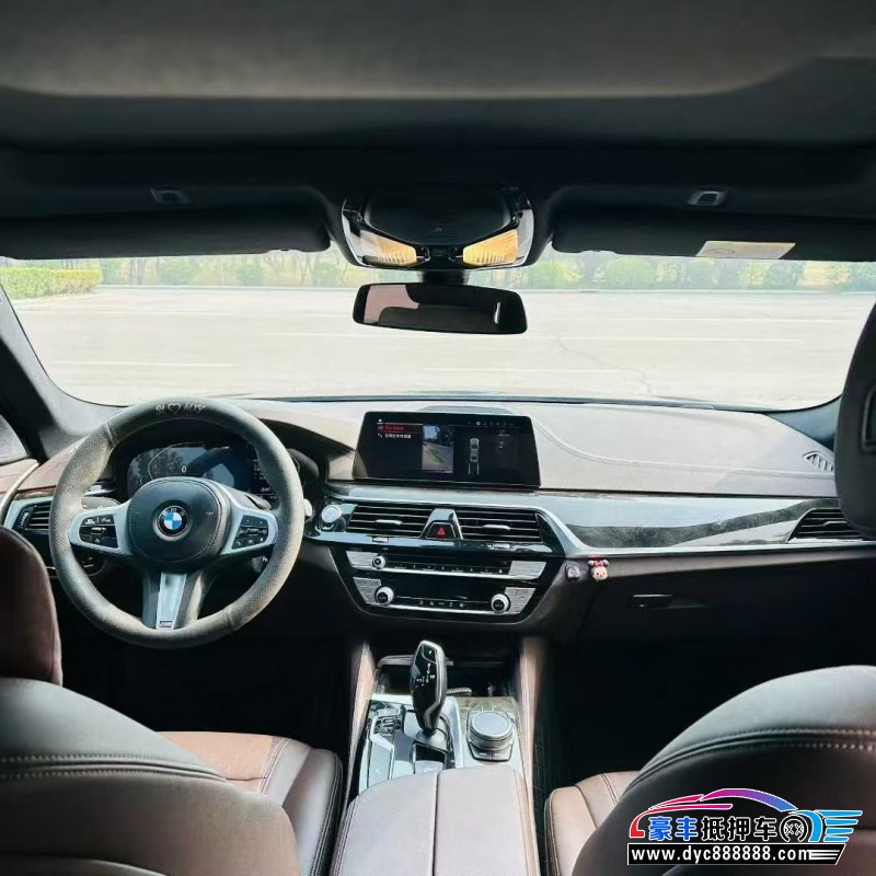 20年宝马5系轿车抵押车出售