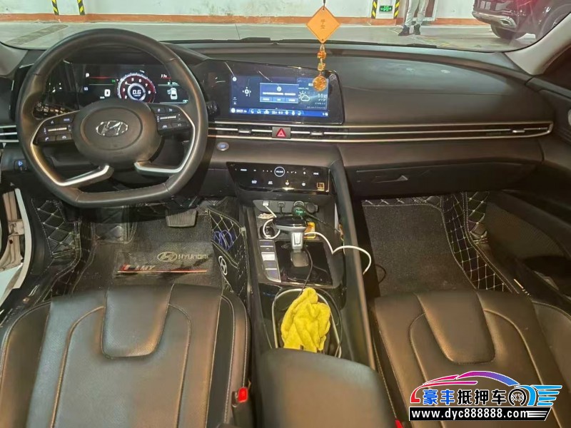 23年现代伊兰特轿车抵押车出售