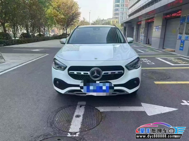 22年奔驰GLA轿车抵押车出售