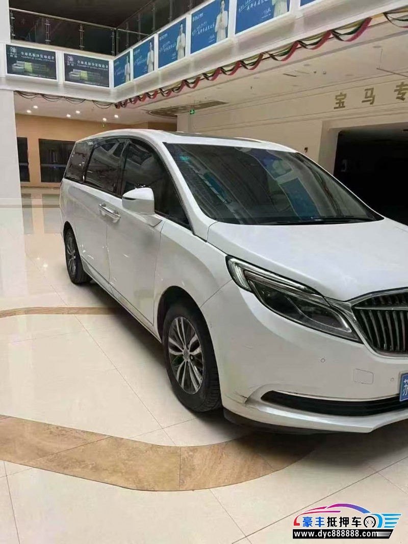 18年别克GL8轿车抵押车出售