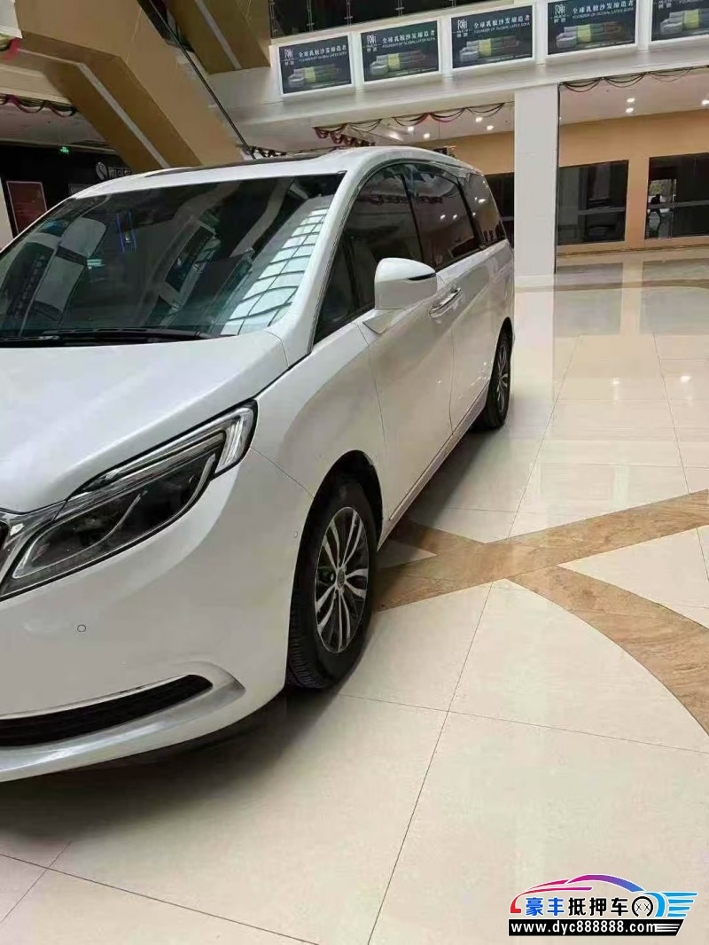 18年别克GL8轿车抵押车出售