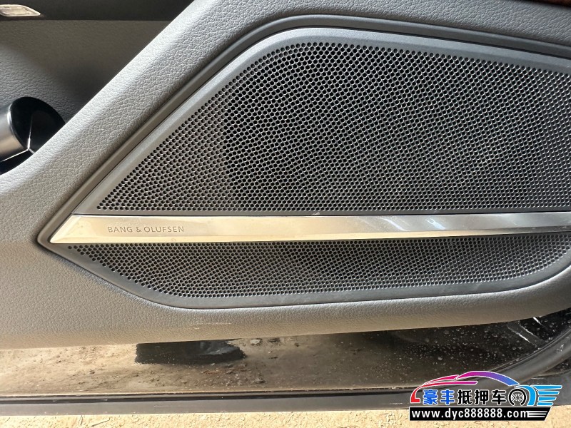 24年奥迪A8L轿车抵押车出售