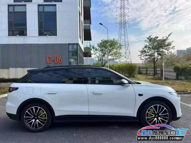 23年零跑C11轿车抵押车出售