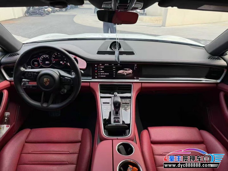 24年保时捷帕纳梅拉轿车抵押车出售