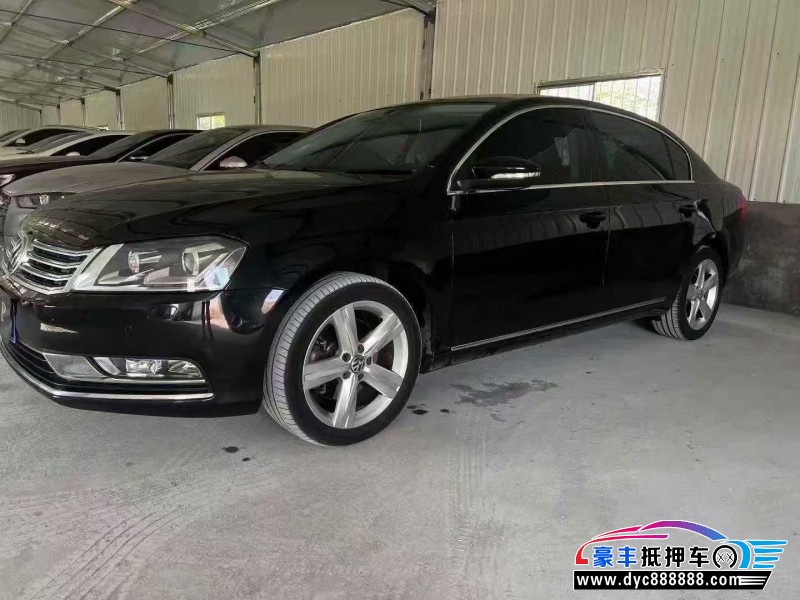 14年大众迈腾轿车抵押车出售