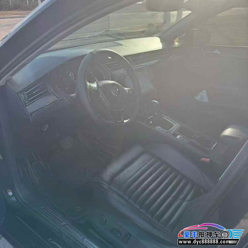 18年大众迈腾轿车抵押车出售