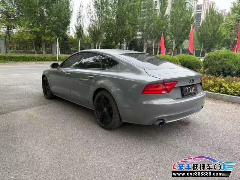 12年奥迪A7轿车抵押车出售