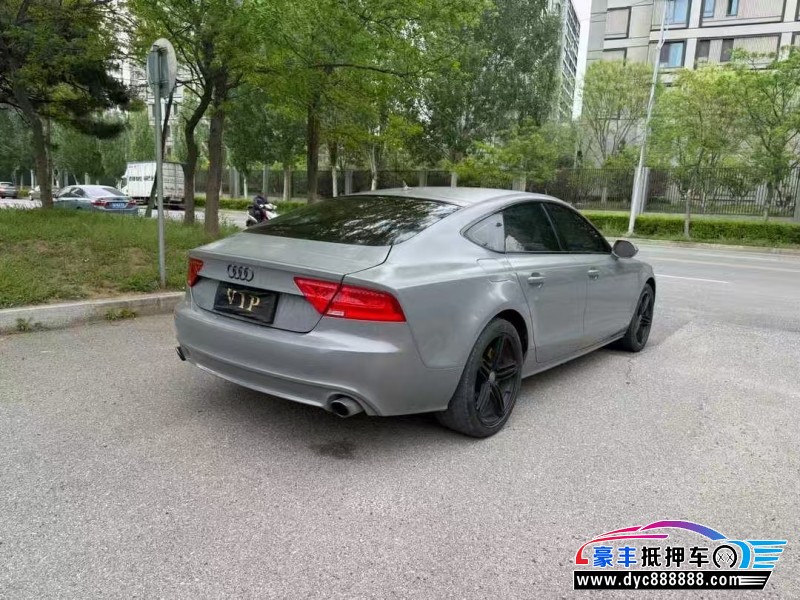 12年奥迪A7轿车抵押车出售