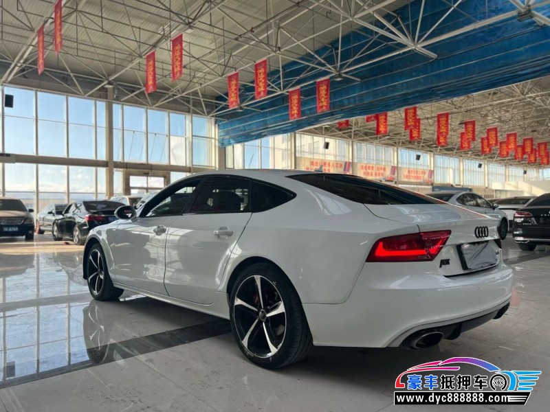 12年奥迪A7轿车抵押车出售