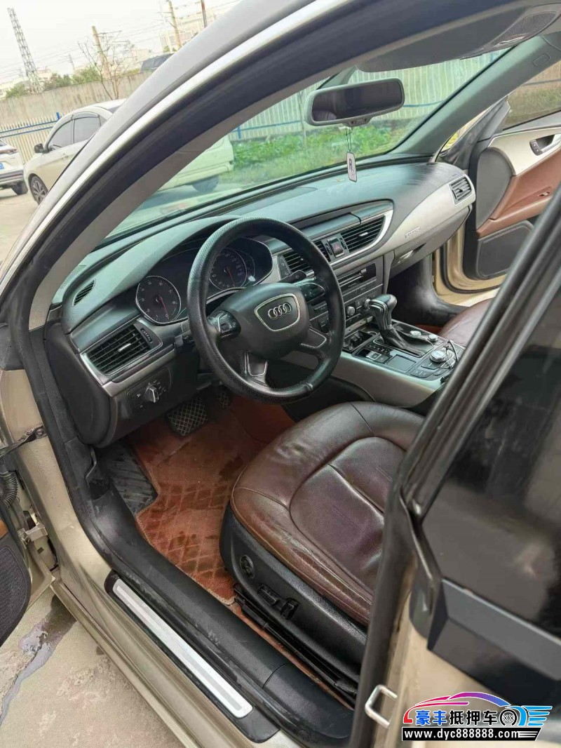 14年奥迪A7轿车抵押车出售