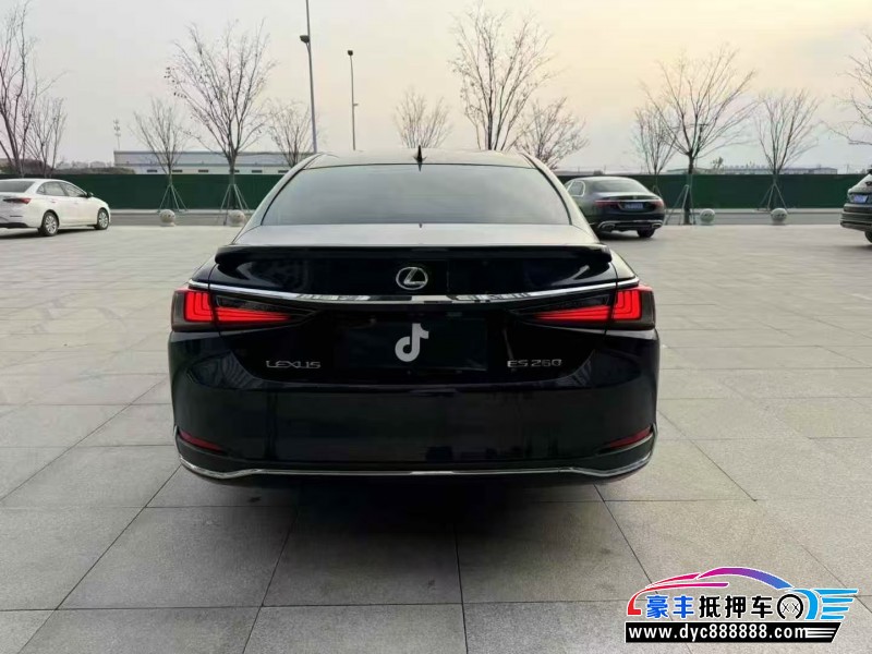 23年雷克萨斯ES轿车抵押车出售