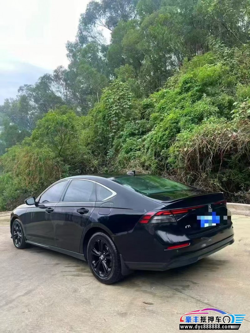 25年本田雅阁轿车抵押车出售